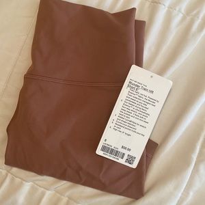 Gently used Lululemon Wunder Train HR short 6”